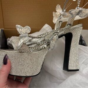 POSTER GIRL Silver Butterfly Platform Heels